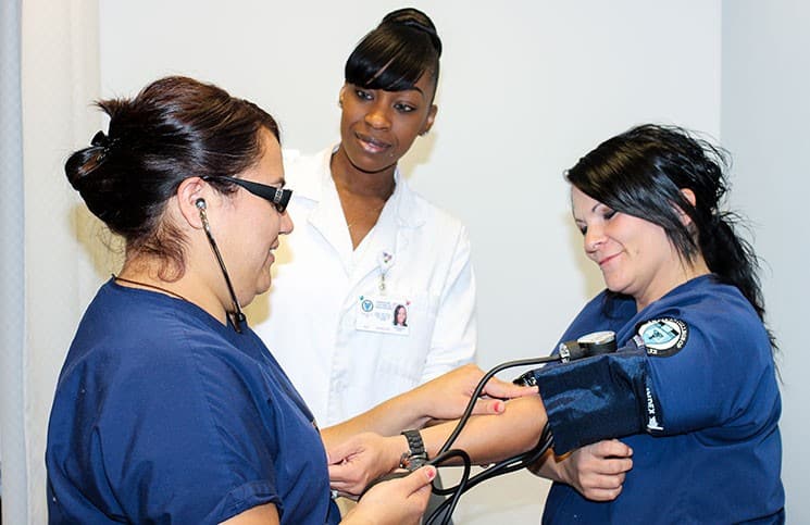 Medical Assistant Program | Riverside, CA | Huntington Park, CA