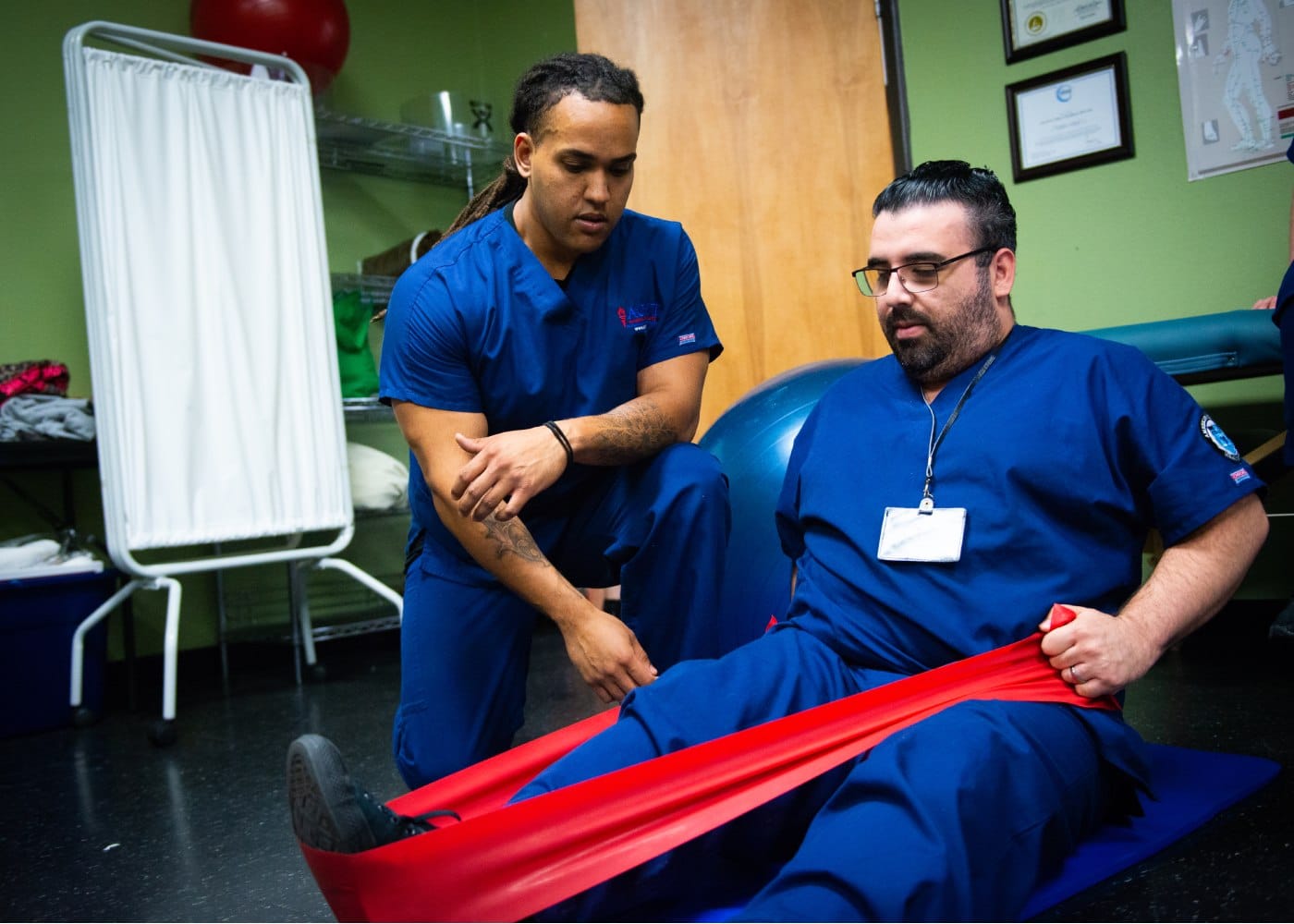 Physical therapy aide student practicing clinical skills